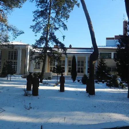 منزل للإقامة Srodborowianka